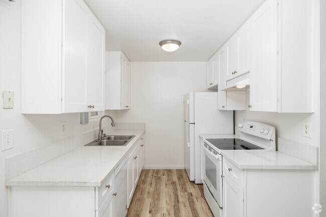 2 habitaciones, 1 baño - 800 pies cuadrados - Cocina - Rancho Villas