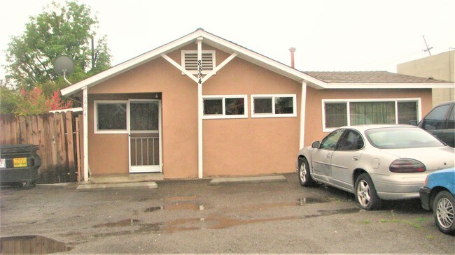Building Photo - 8858-8894 Cypress Ave
