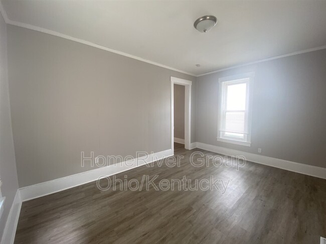 Foto del edificio - 922 E Pearl St