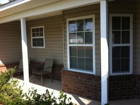 Building Photo - 4697 Bobolink Way