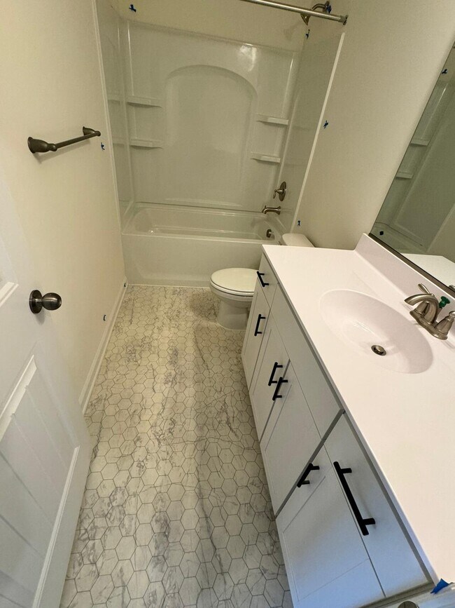 Foto del edificio - 6166 Belay Dr, Chesterfield, VA 23234