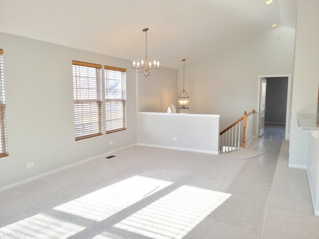 Building Photo - 1001 Reserve Dr