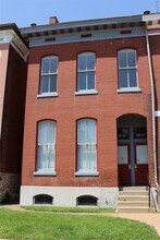 Building Photo - 2007 California Ave