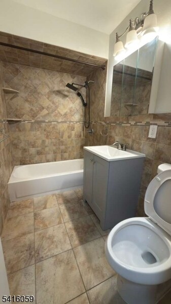 Building Photo - 10 Riverside Ave