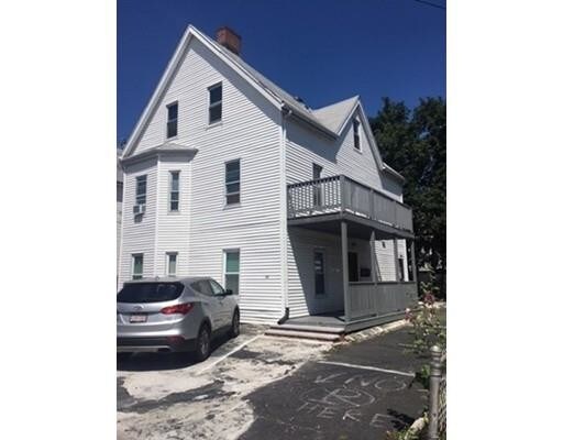 Primary Photo - 40 Linden St