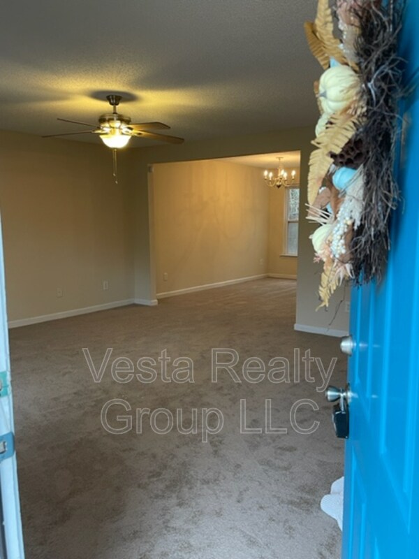 Building Photo - 207 London Dr