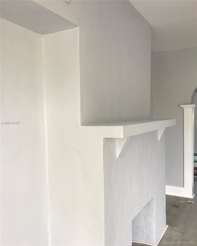 Foto del edificio - 1776 SW 11th St