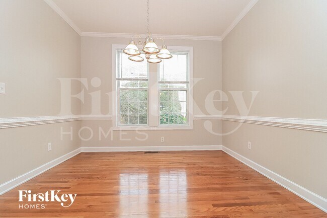 Foto del edificio - 218 Sweetbriar Ct