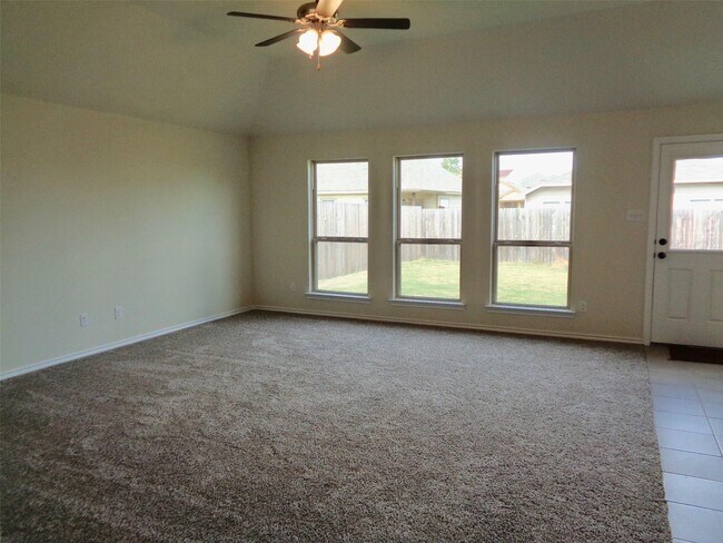 Building Photo - 1445 Gallina Trail
