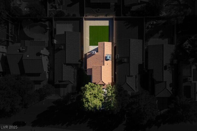 Foto del edificio - 86 Quiet Desert Ln