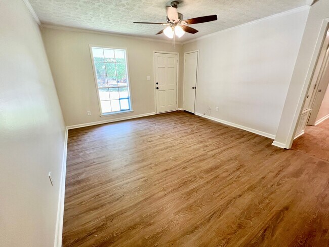 Vivir 1 - 2474 Barnes Crossing Rd