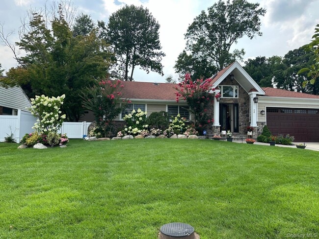 Building Photo - 24 Green Dr