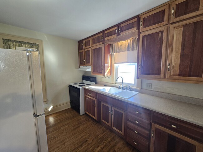 Foto del edificio - 212 Randall St