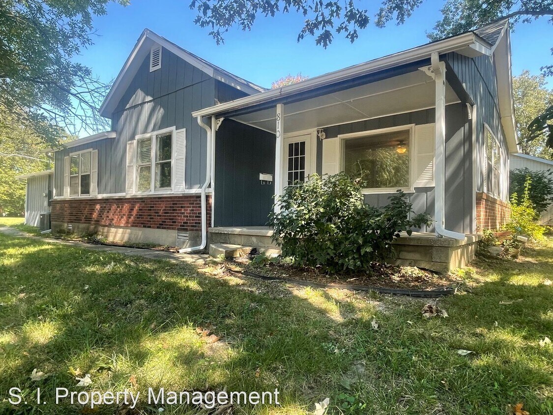 Foto principal - 3 br, 1.5 bath House - 810 DuQuoin