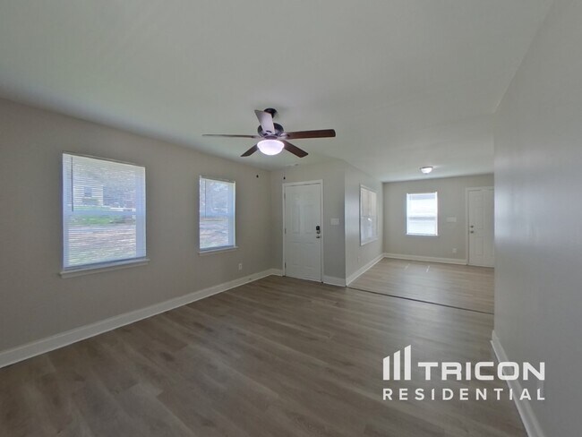 Building Photo - 2117 Rush Wind Drive Charlotte NC