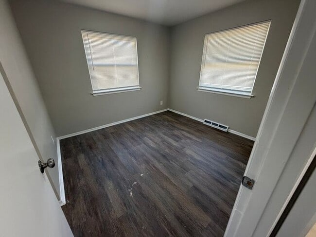 Foto del edificio - 3 Bed 1 Bath Berkeley home