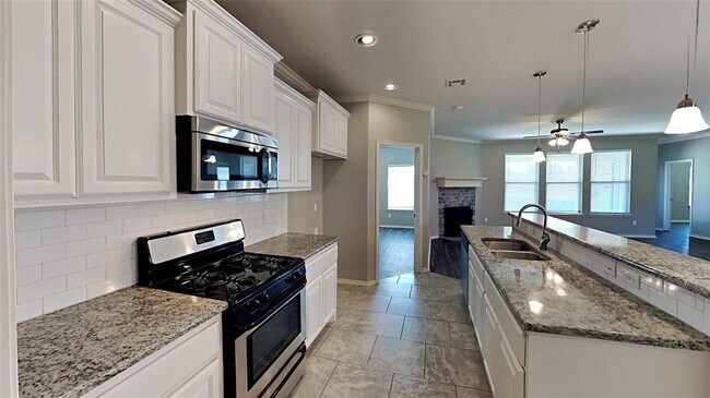 Building Photo - 2208 Mill Creek Way