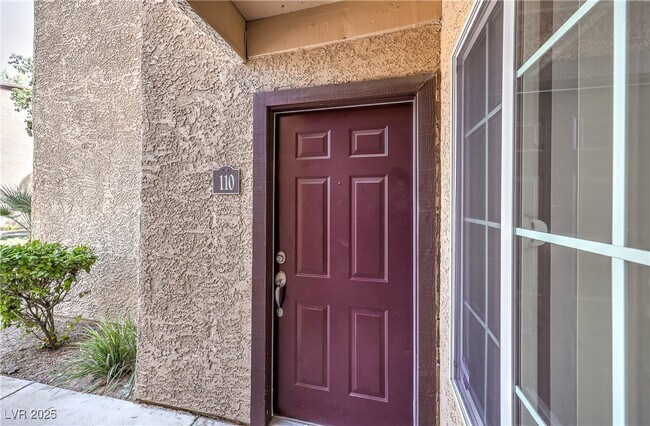 Building Photo - 9325 W Desert Inn Rd