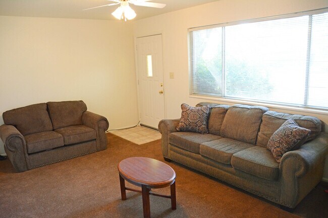 Foto del edificio - 1850 N 840 W