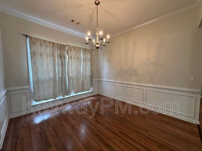 Foto del edificio - 435 St Julian Pl