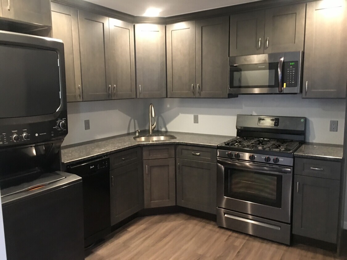 Foto principal - 55 Woodhull Rd