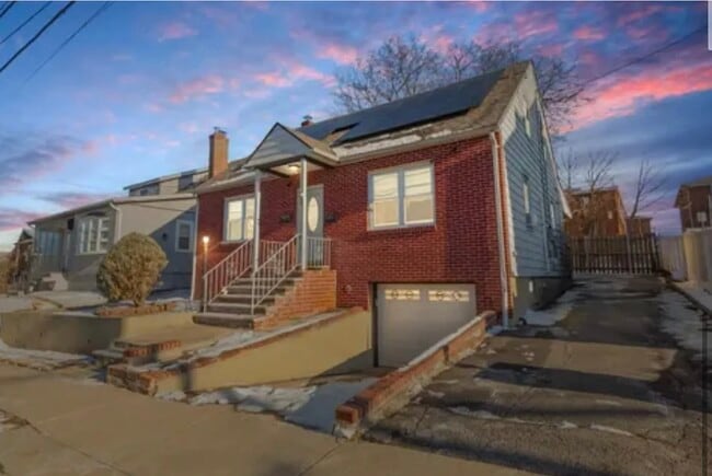 Building Photo - 64 Brighton Ave
