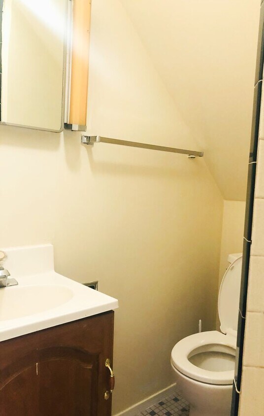 Foto del edificio - 42 N Prospect St