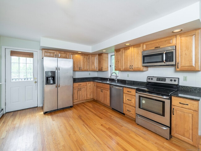 Foto del edificio - 21 Simpaug Turnpike