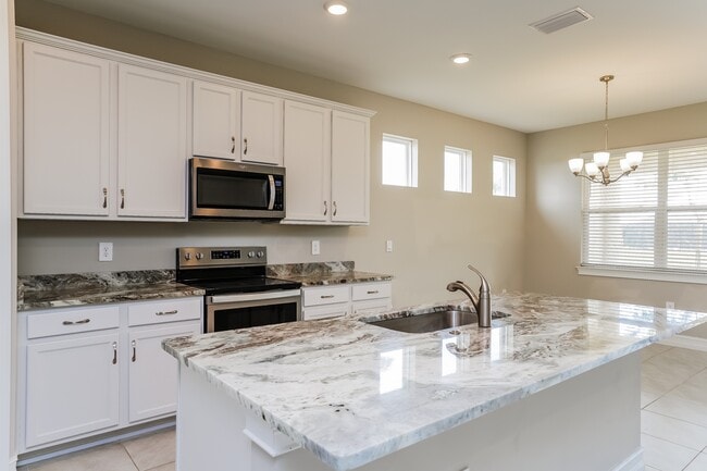 Foto del edificio - 603 Vinca Rosea