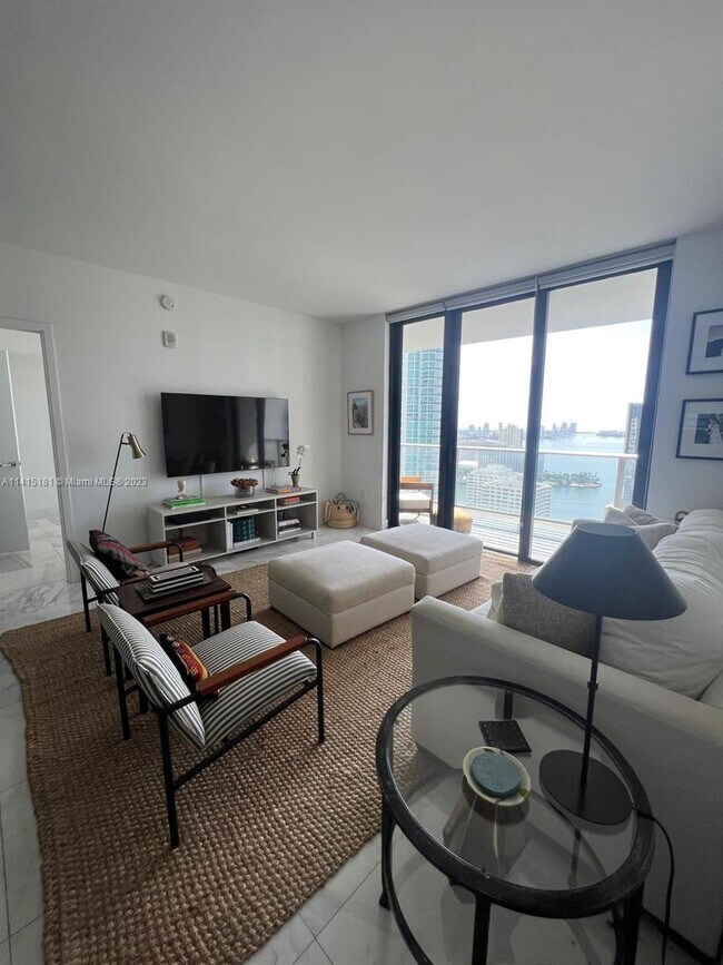 Foto del edificio - 1010 Brickell Ave