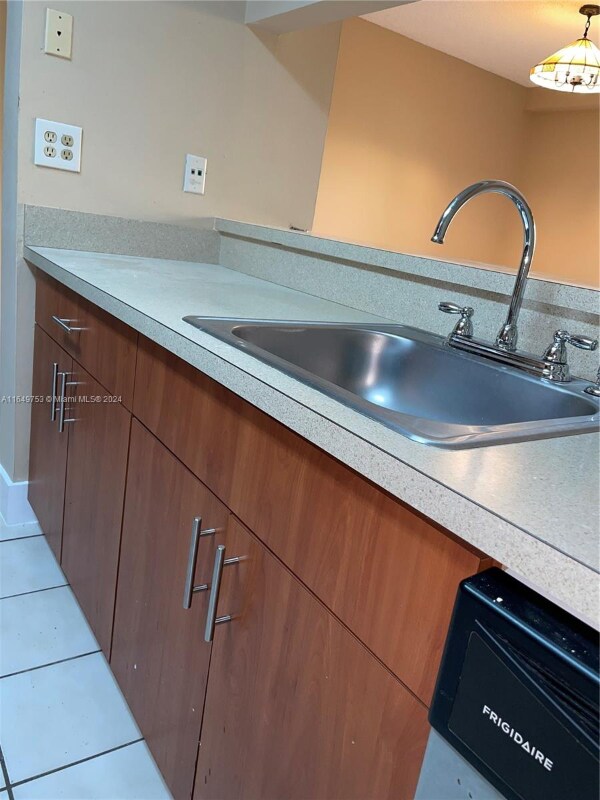 590 NW 114th Ave, Miami, FL 33172 Condo for Rent in Miami, FL