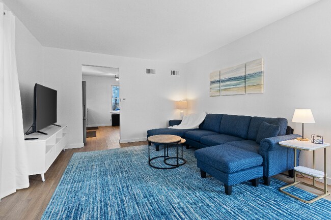 Foto del edificio - 914 Quincy St