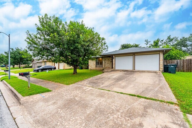 Building Photo - Discover Quaint Living and Outdoor Bliss: ...