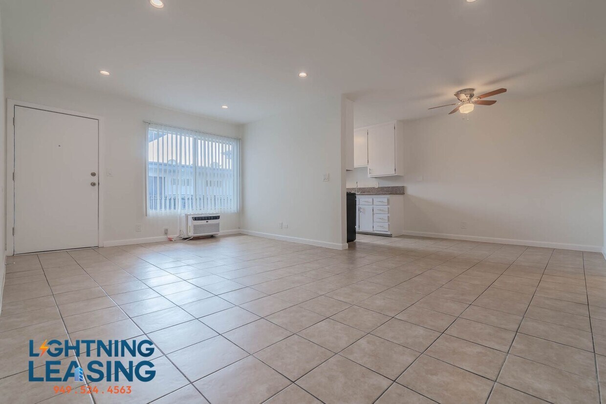 Foto principal - 11623 Sylvan St