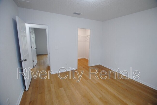 Foto del edificio - 6253 Magnolia St