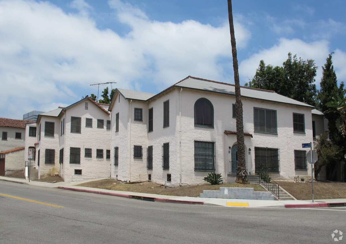 Foto del edificio - 757 S Ogden Dr