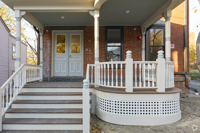 Building Photo - The Union Street Historic District