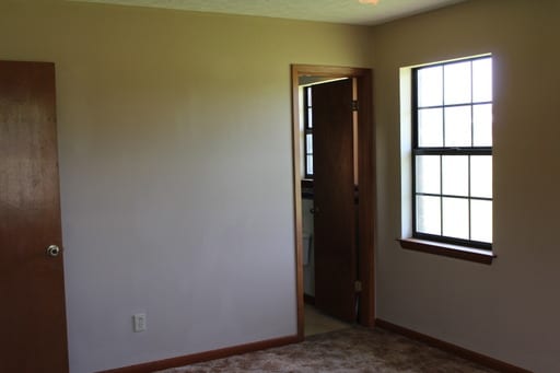 Building Photo - 1077 Sunday Rd