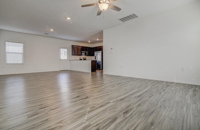 Foto del edificio - 14112 Lyndora Ln
