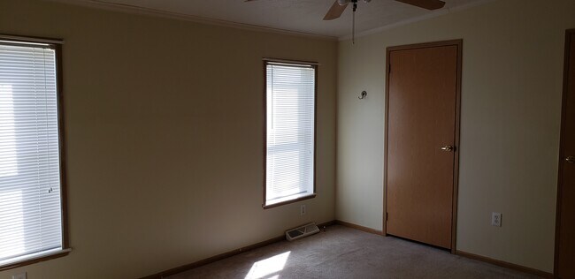 Foto del edificio - 410 Linden Ave