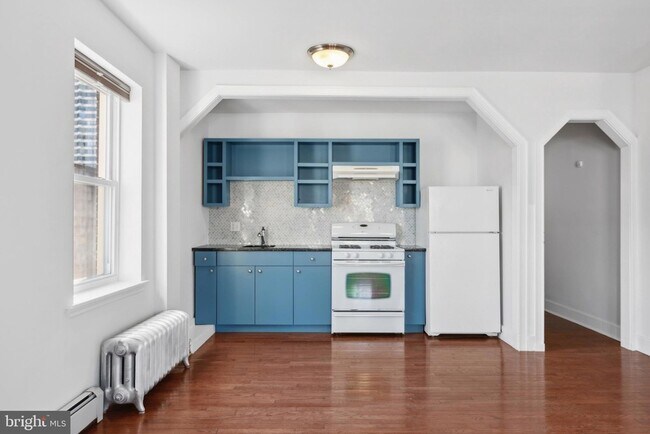 Foto del edificio - 2029 Spring Garden St