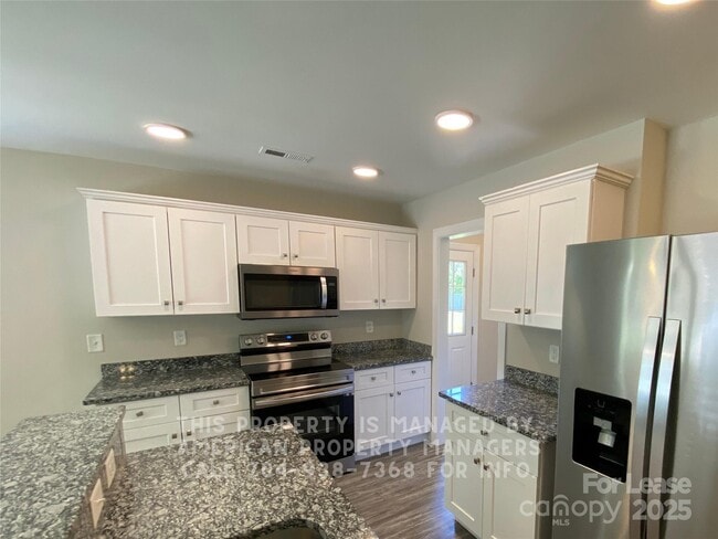 Foto del edificio - 1418 Ontario Dr