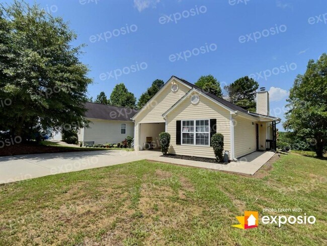 Building Photo - 1229 Cave Springs Rd