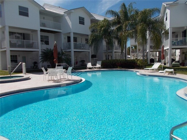 Foto del edificio - 135 Shoals Cir