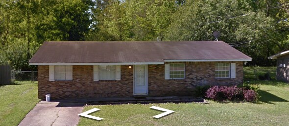 Building Photo - 4257 Old Brandon Rd