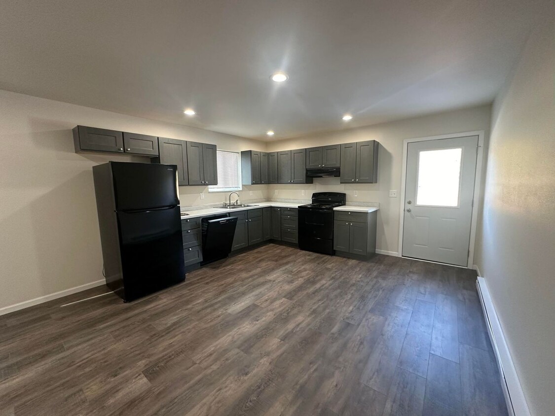Primary Photo - 3 Bedroom Duplex