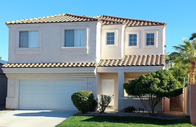 Building Photo - GREEN VALLEY RANCH