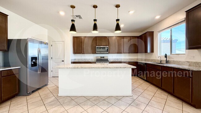 Foto del edificio - 2556 W La Salle St