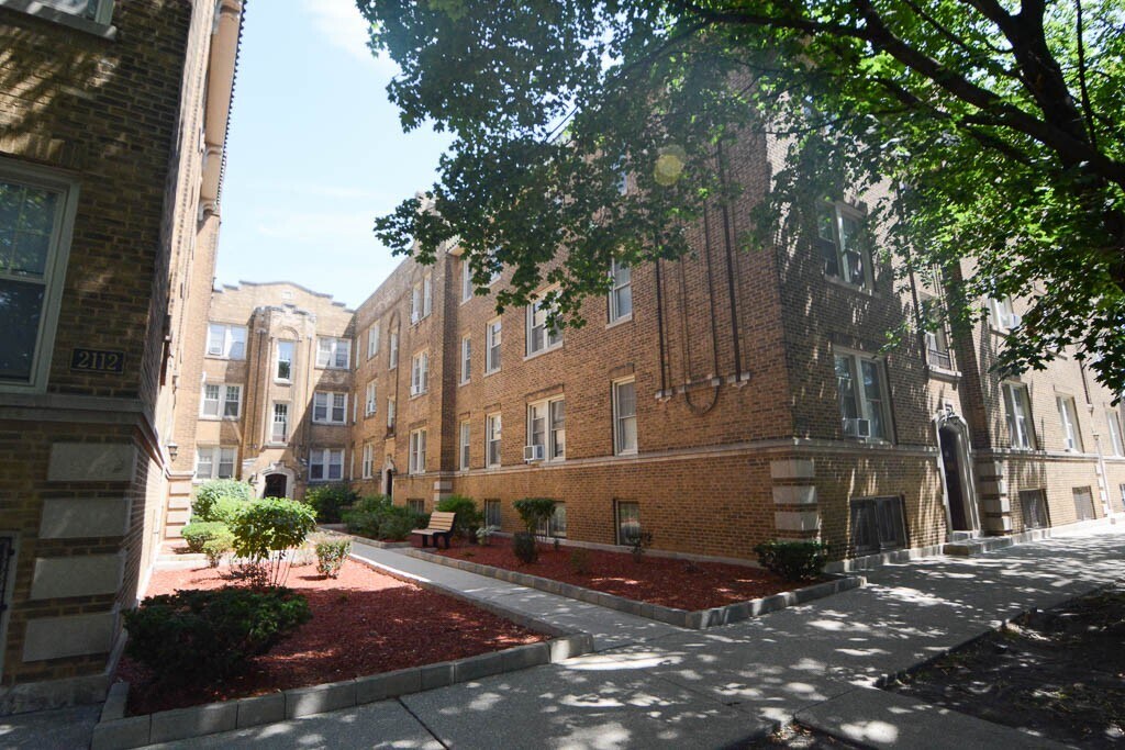 Foto principal - 2115 W Ainslie