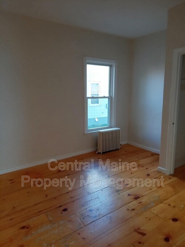 Building Photo - 111 Horton St